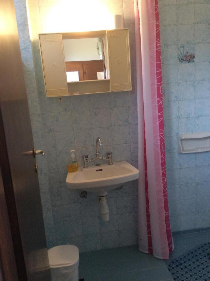 Elena Rooms بلاكاس المظهر الخارجي الصورة